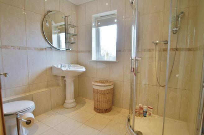Master ensuite