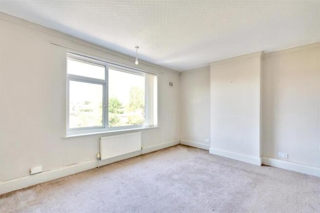 Bedroom 1.jpeg