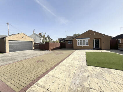 Hinchingbrooke Drive, Chatteris, Cambs, PE16 6EW