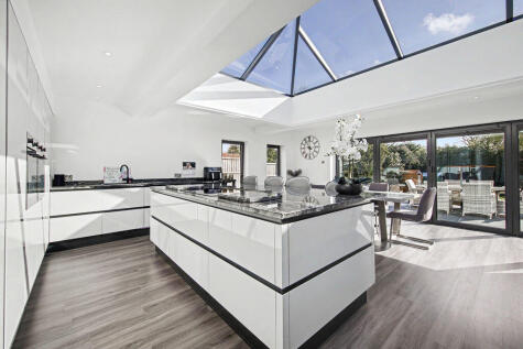 Westmoor Road, Brimington, Chesterfield