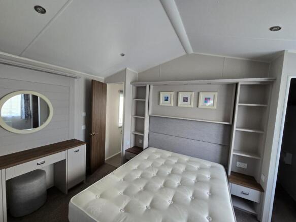 2 bed Caravan for sale Image 6