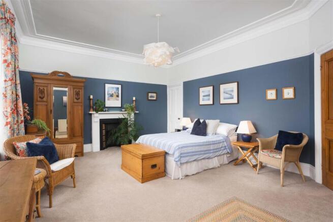 5 bed End of Terrace for sale Image 10