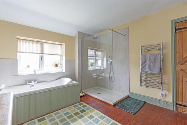 Bathroom-2.jpg