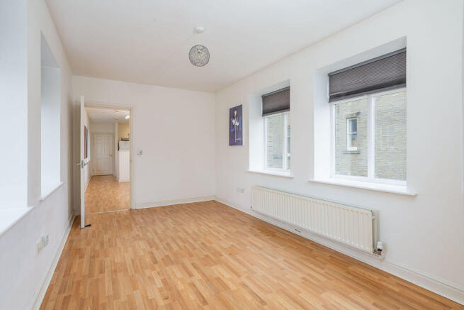 1 bed Apartment for sale Image 10
