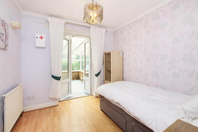 2 bed Semi-Detached Bungalow for sale Image 10