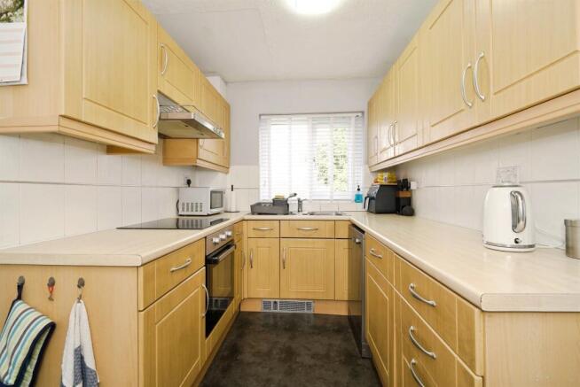 3 bed Detached for sale Image 4