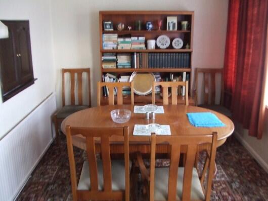 Lounge/dining room