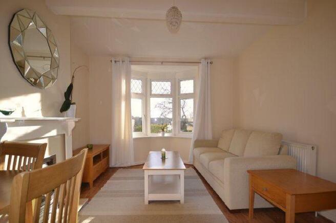 Living Room/dining a