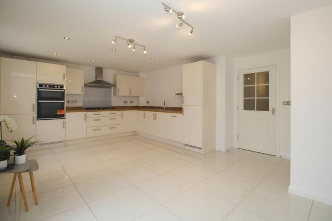 Kitchen / Diner