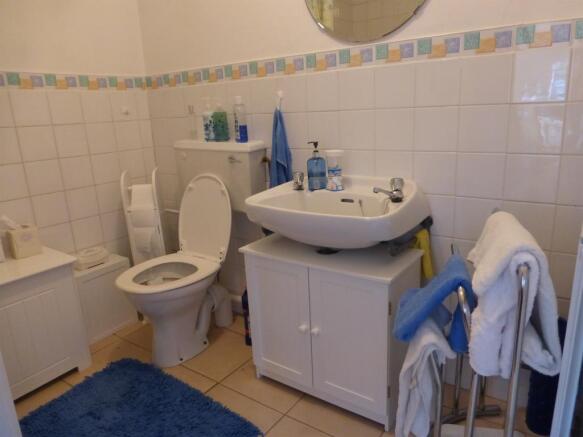 Photo 6