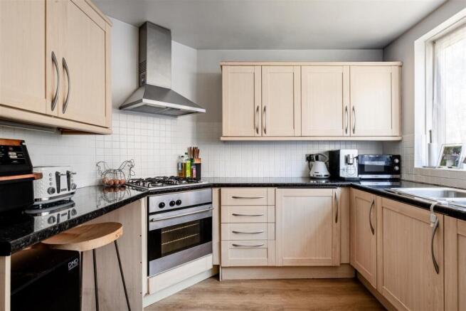 Windrush Close-11.jpg