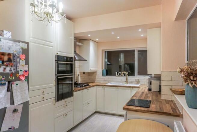 Kitchen/Breakfast