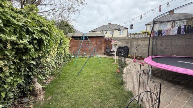 2 bed Semi-Detached for sale Image 8