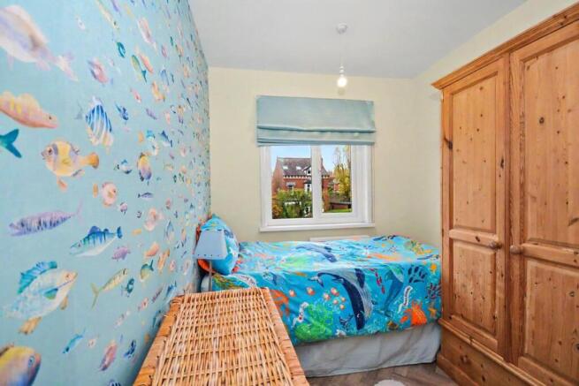 3 bed Semi-Detached for sale Image 10