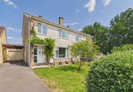 Riverside Gardens, Midsomer Norton
