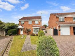 9, Binham Close, Luton LU2 7AR