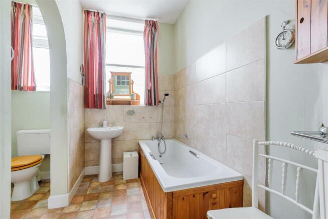 Family bathroom