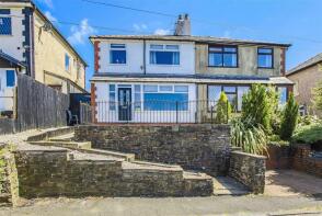 16, Ryefield Avenue West, Haslingden, Rossendale BB4 4BL