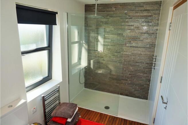 Master En-suite