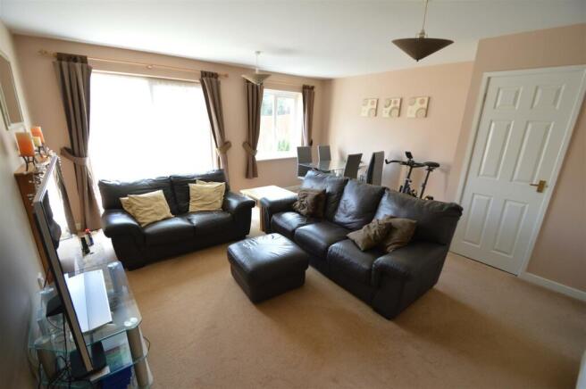 Living Room 1.JPG
