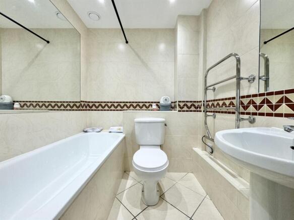 2 Bedroom Flat to rent