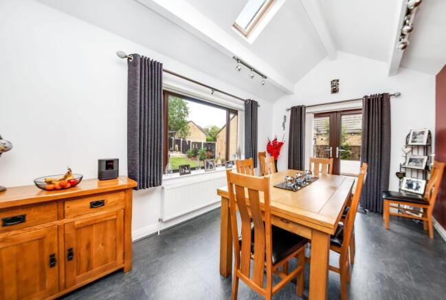 3 bed Detached for sale Image 9