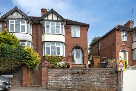 Kenneth Road, Luton, Bedfordshire, LU2