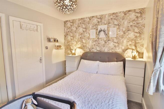 OrchardGrove_Bedroom2_1.jpg