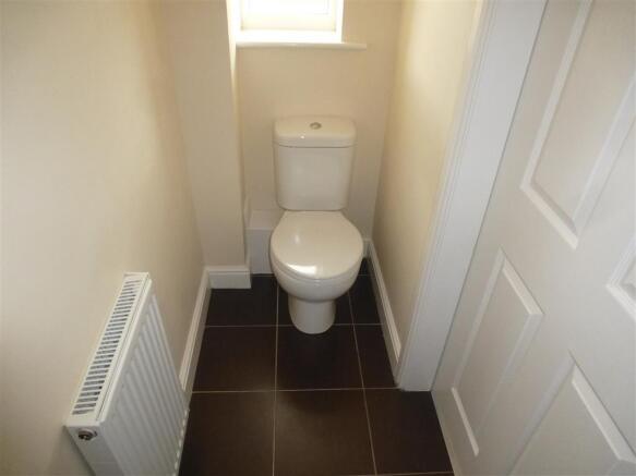 Cloakroom/wc