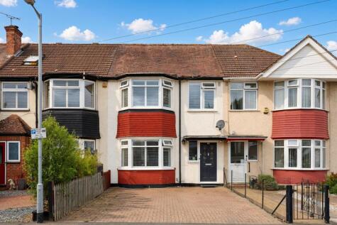 Victoria Avenue, Hillingdon, UB10