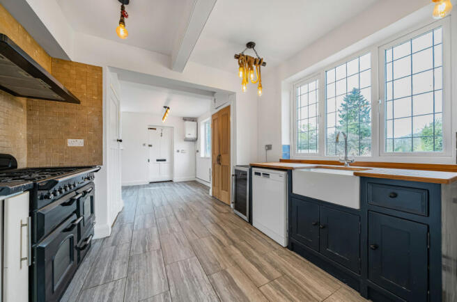 Kitchen With Units