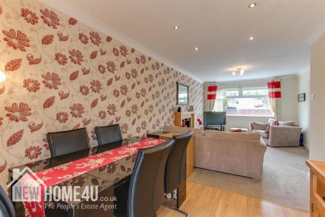 DINING ROOM: