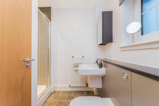 Ensuite