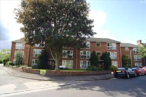 Flat 13, Sycamore Court, Springfield Road, Windsor SL4 3QQ