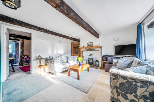 1439473-10-69d53e...