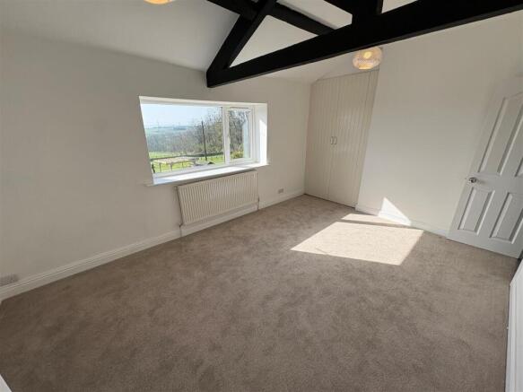 2 bed Terraced for sale Image 10