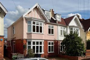 5, Dundonald Road, Westbury Park, Bristol BS6 7LN