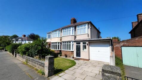 Endfield Park, Liverpool, Merseyside, L19