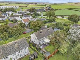 5, Salisbury Close, Reynoldston, Swansea SA3 1AZ