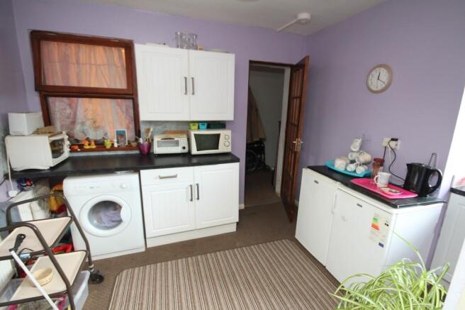 Flat 1a Kitchen