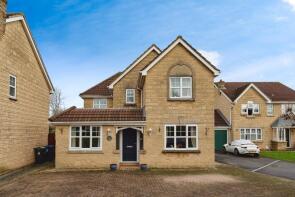15, Redwing Avenue, Chippenham SN14 6XJ