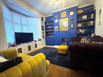 Calais Road, Burton-on-Trent, DE13