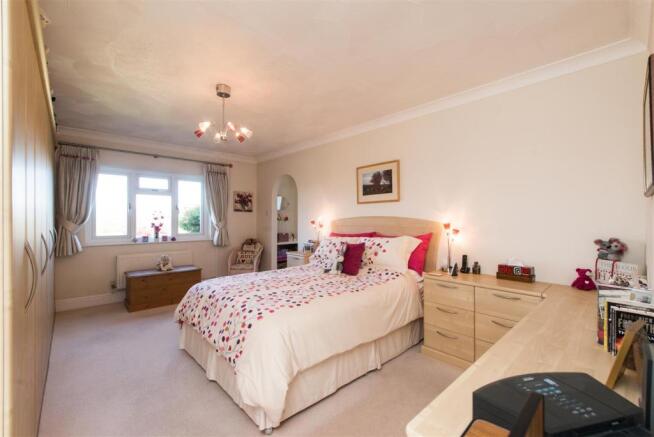 main bedroom.jpg