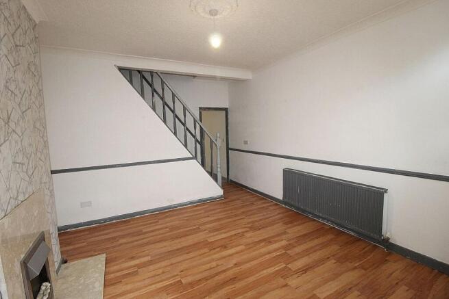 3 bed Terraced for sale Image 5