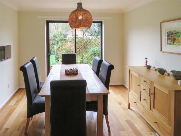 Dining Room.JPG