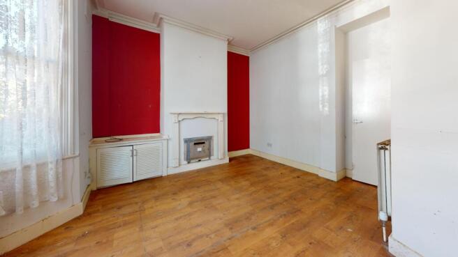 Lower Flat, 61 Grayshott Road, Battersea, London, SW11 5TS