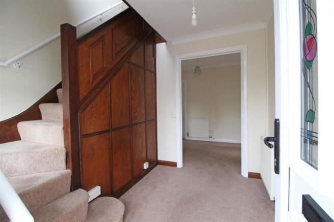 Entrance Hall..jpg