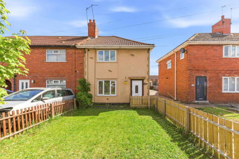 Smeaton Road, Upton, WF9