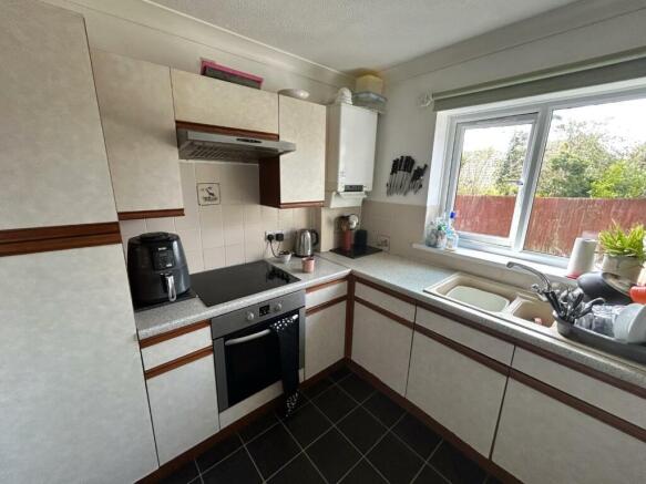 Kitchen (1).jpeg