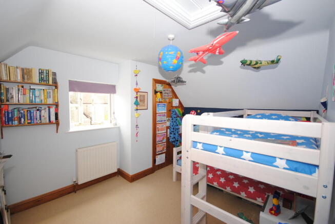 Photo 7